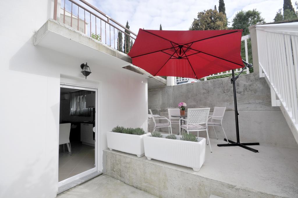 Apartmani Mijatovic โตรกีร์ ภายนอก รูปภาพ